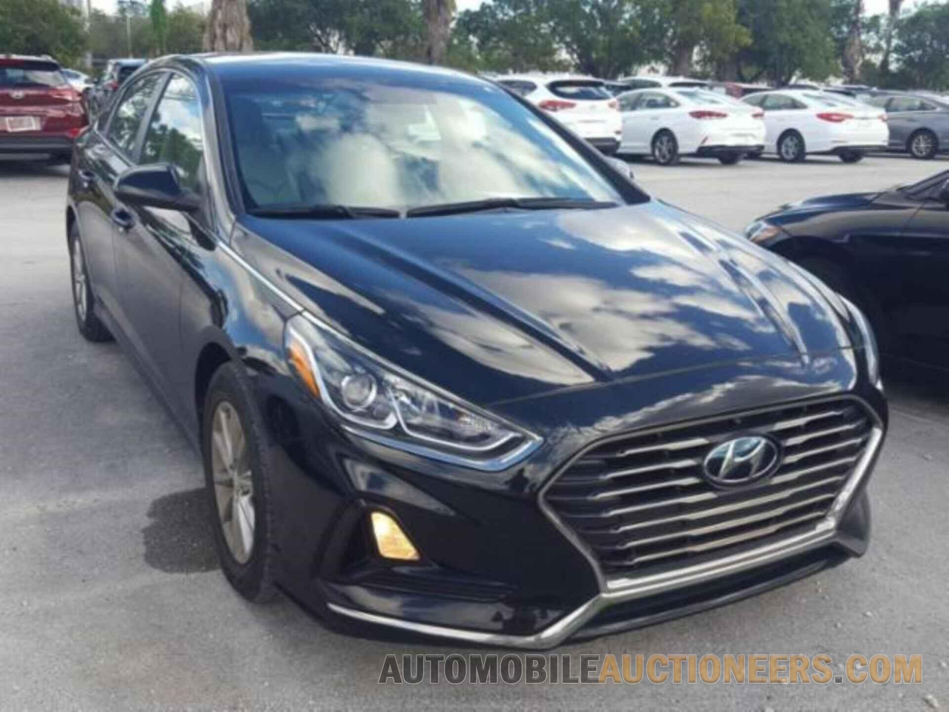 5NPE24AF1JH605210 HYUNDAI SONATA 2018