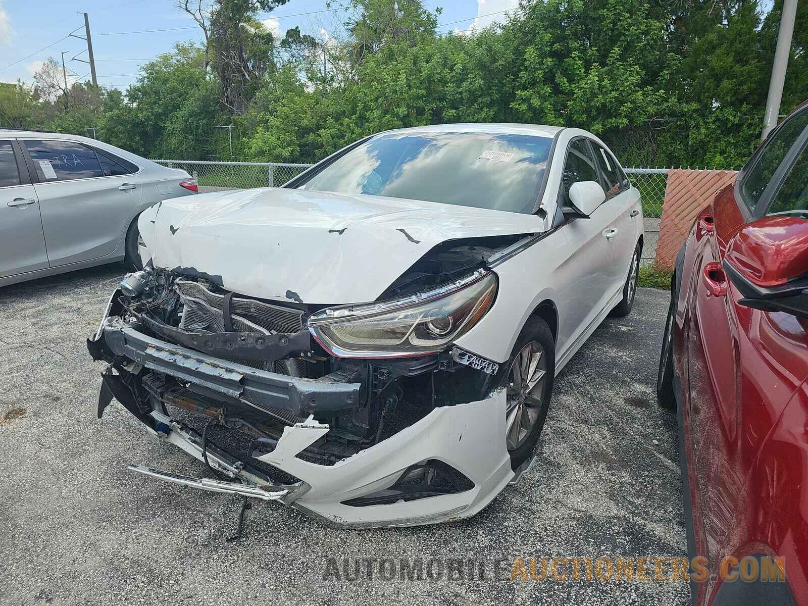 5NPE24AF1KH732606 Hyundai Sonata 2019