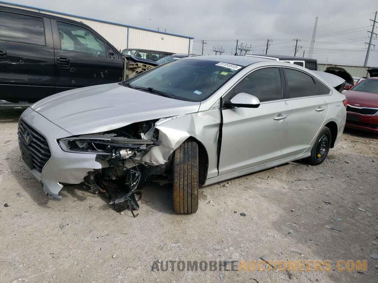 5NPE24AF1KH763676 HYUNDAI SONATA 2019