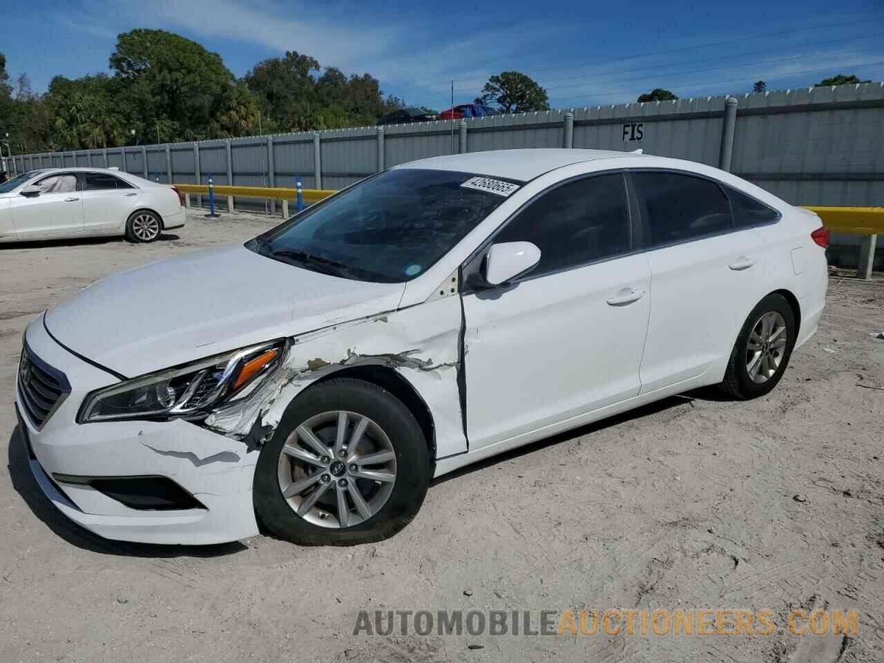 5NPE24AF2GH365206 HYUNDAI SONATA 2016