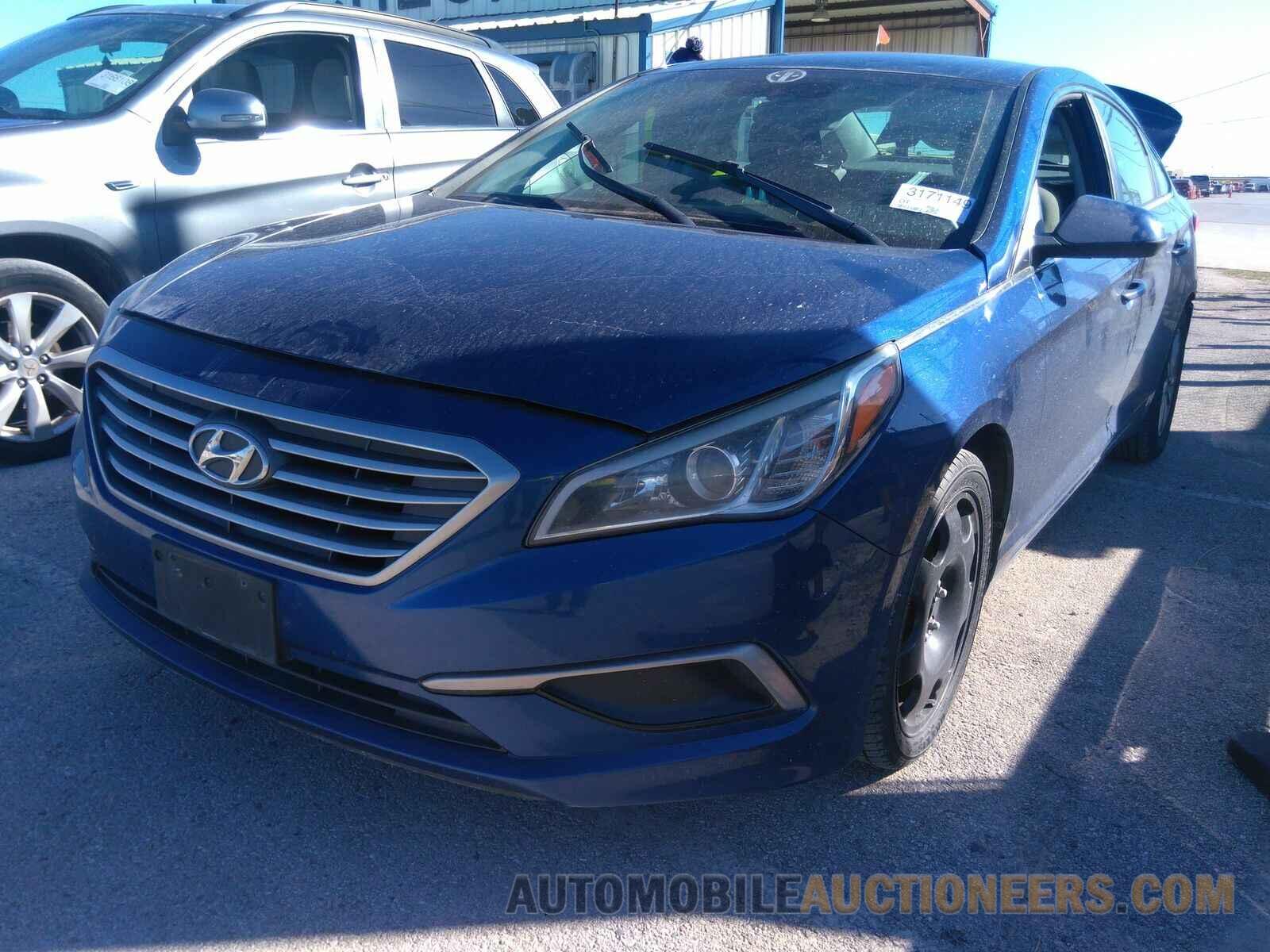 5NPE24AF2HH549708 Hyundai Sonata 2017