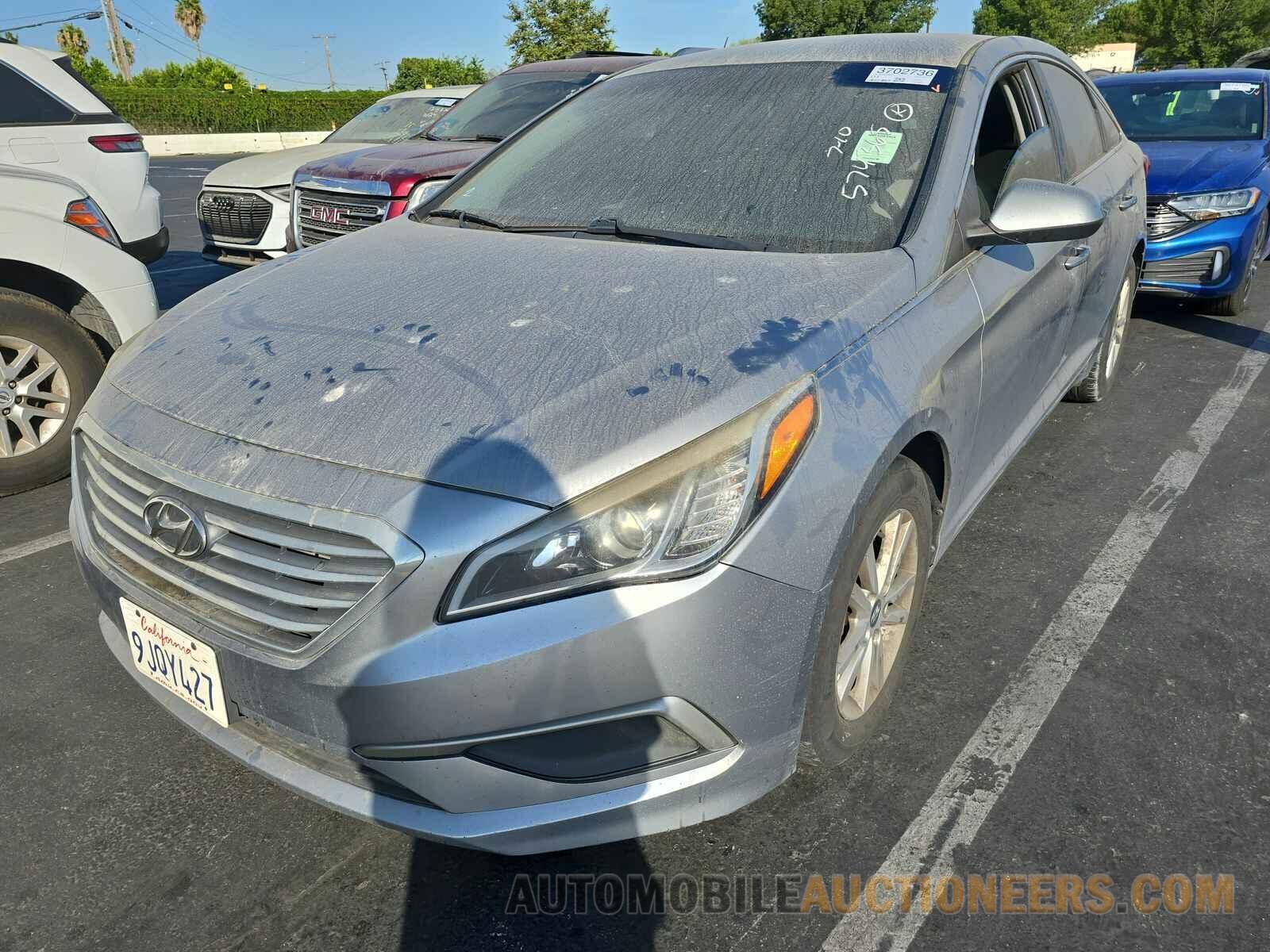 5NPE24AF2HH574365 Hyundai  2017