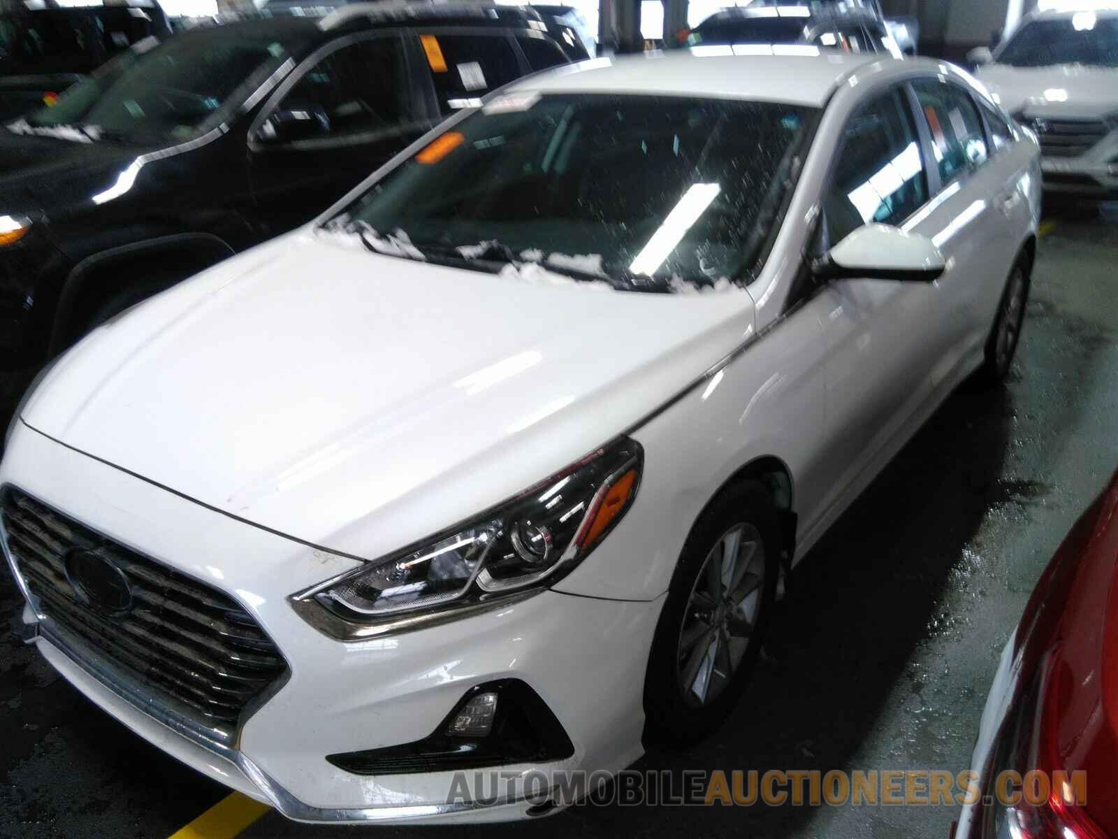 5NPE24AF2JH662497 Hyundai Sonata 2018