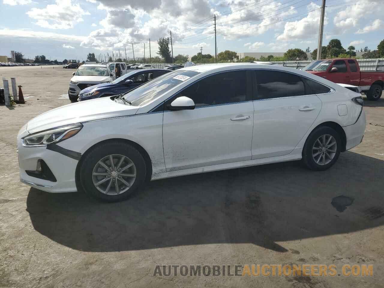 5NPE24AF2JH707518 HYUNDAI SONATA 2018