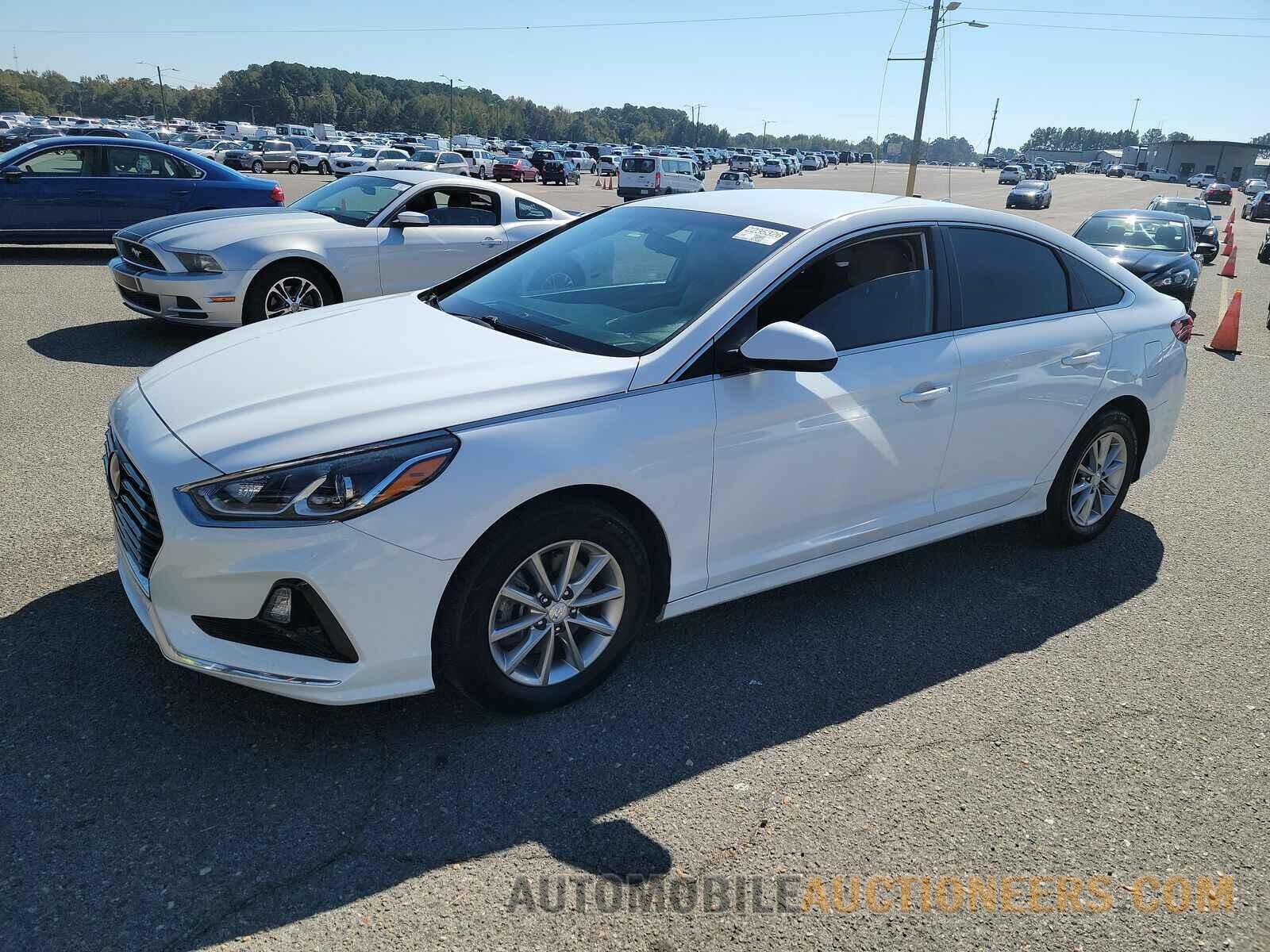 5NPE24AF2KH744327 Hyundai Sonata 2019