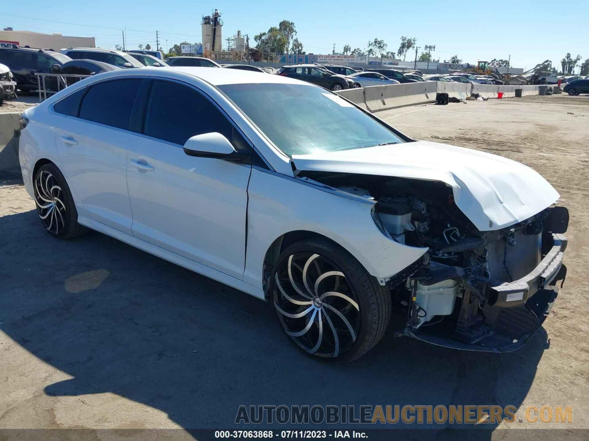 5NPE24AF2KH775383 HYUNDAI SONATA 2019