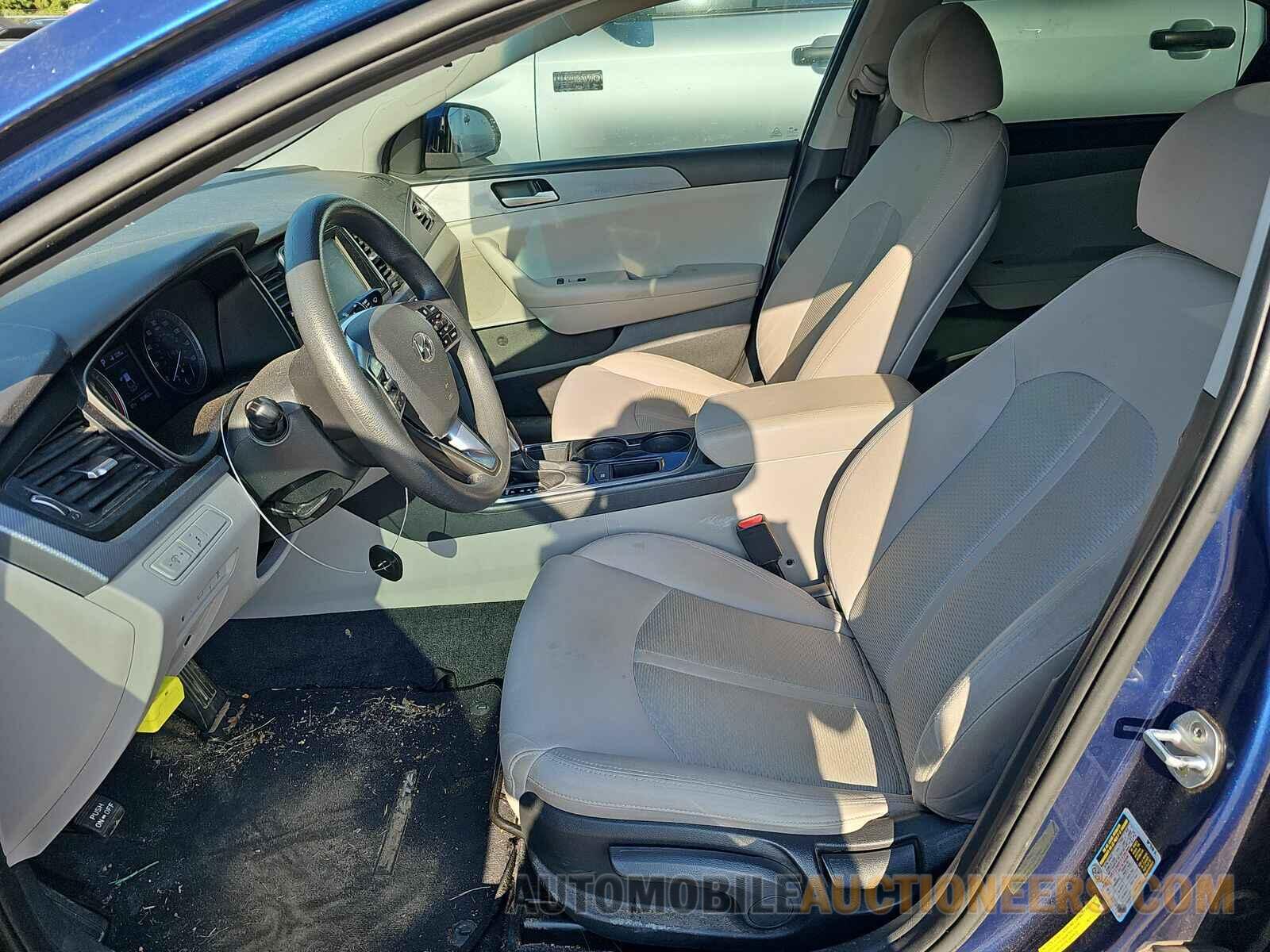 5NPE24AF2KH793463 Hyundai Sonata 2019