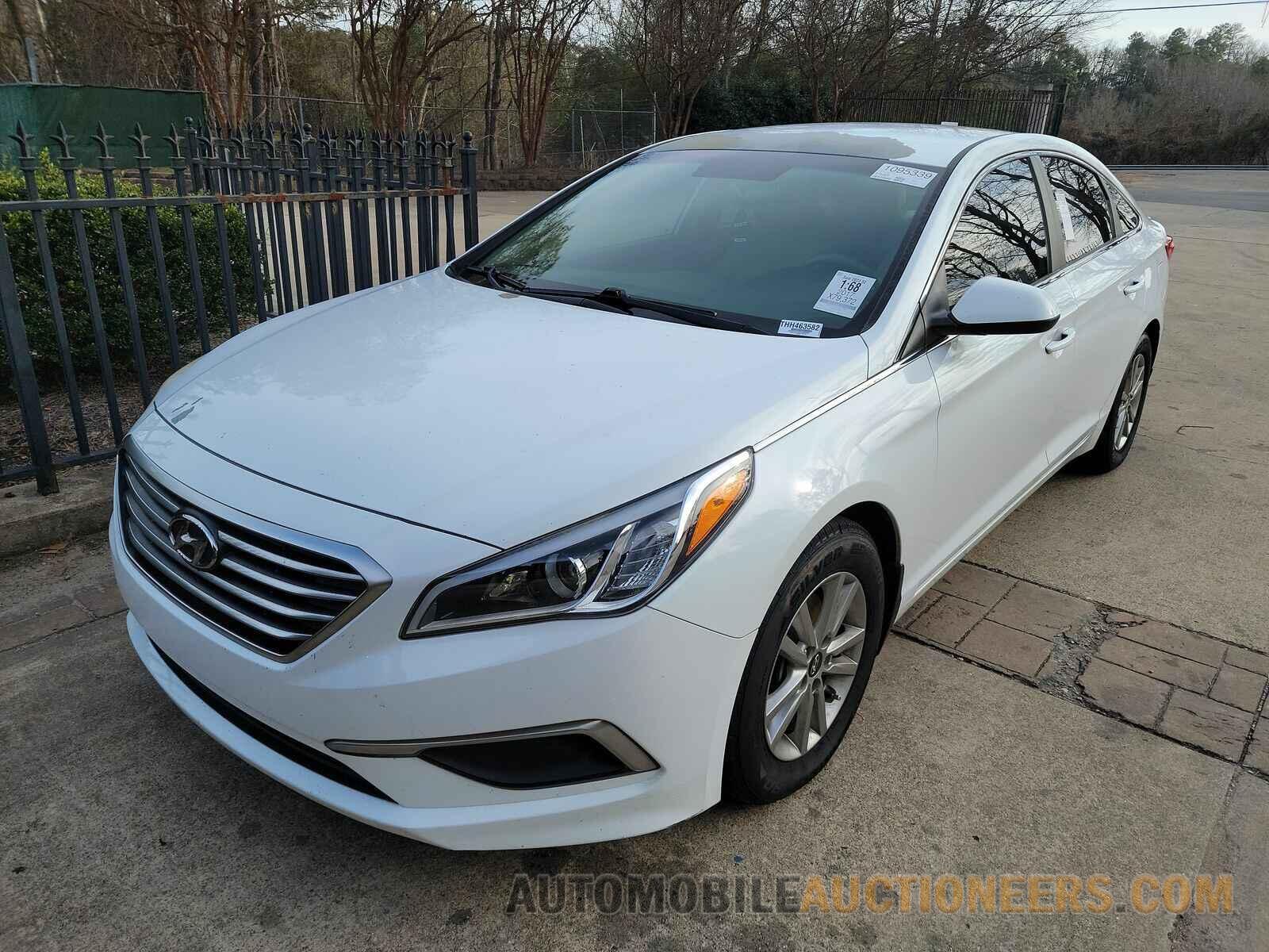 5NPE24AF3HH463582 Hyundai Sonata 2017