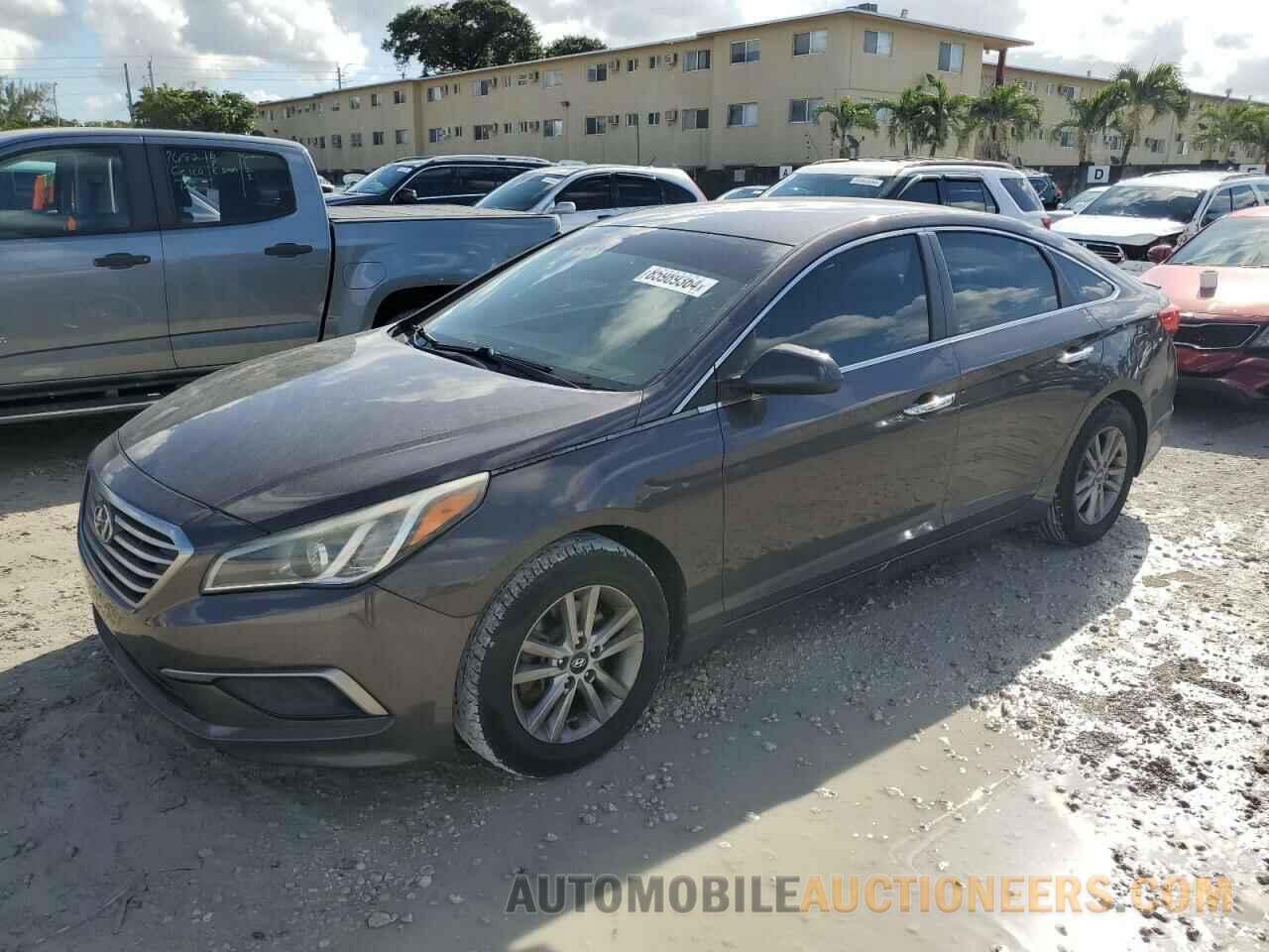 5NPE24AF3HH488708 HYUNDAI SONATA 2017