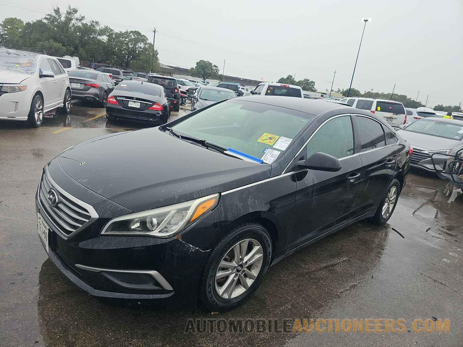 5NPE24AF3HH553864 Hyundai Sonata 2017