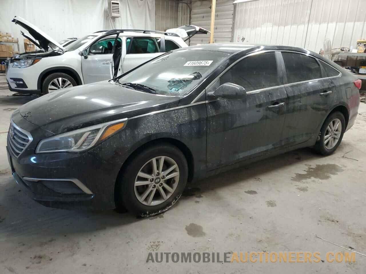 5NPE24AF3HH566081 HYUNDAI SONATA 2017