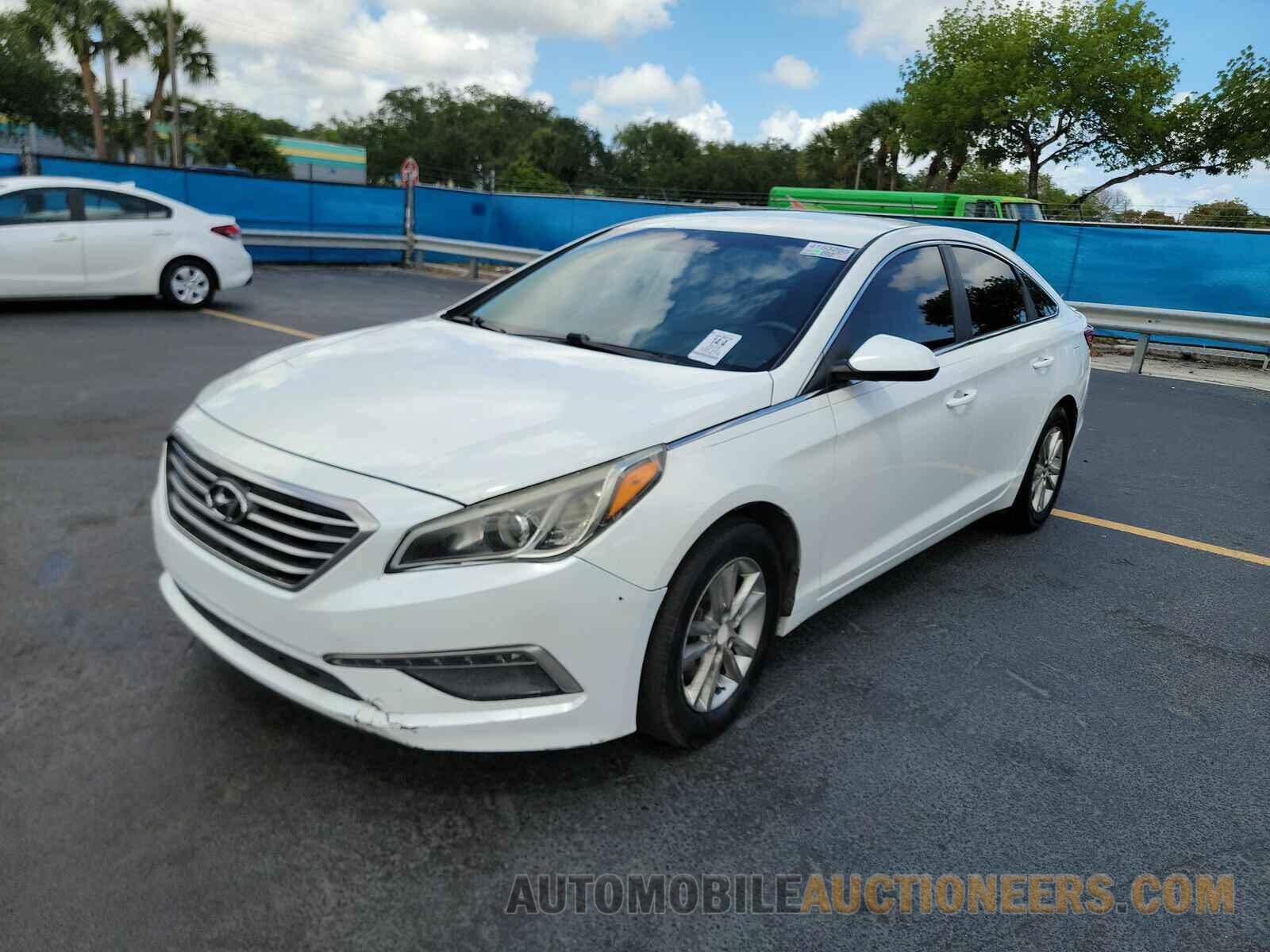 5NPE24AF4FH008611 Hyundai Sonata 2015