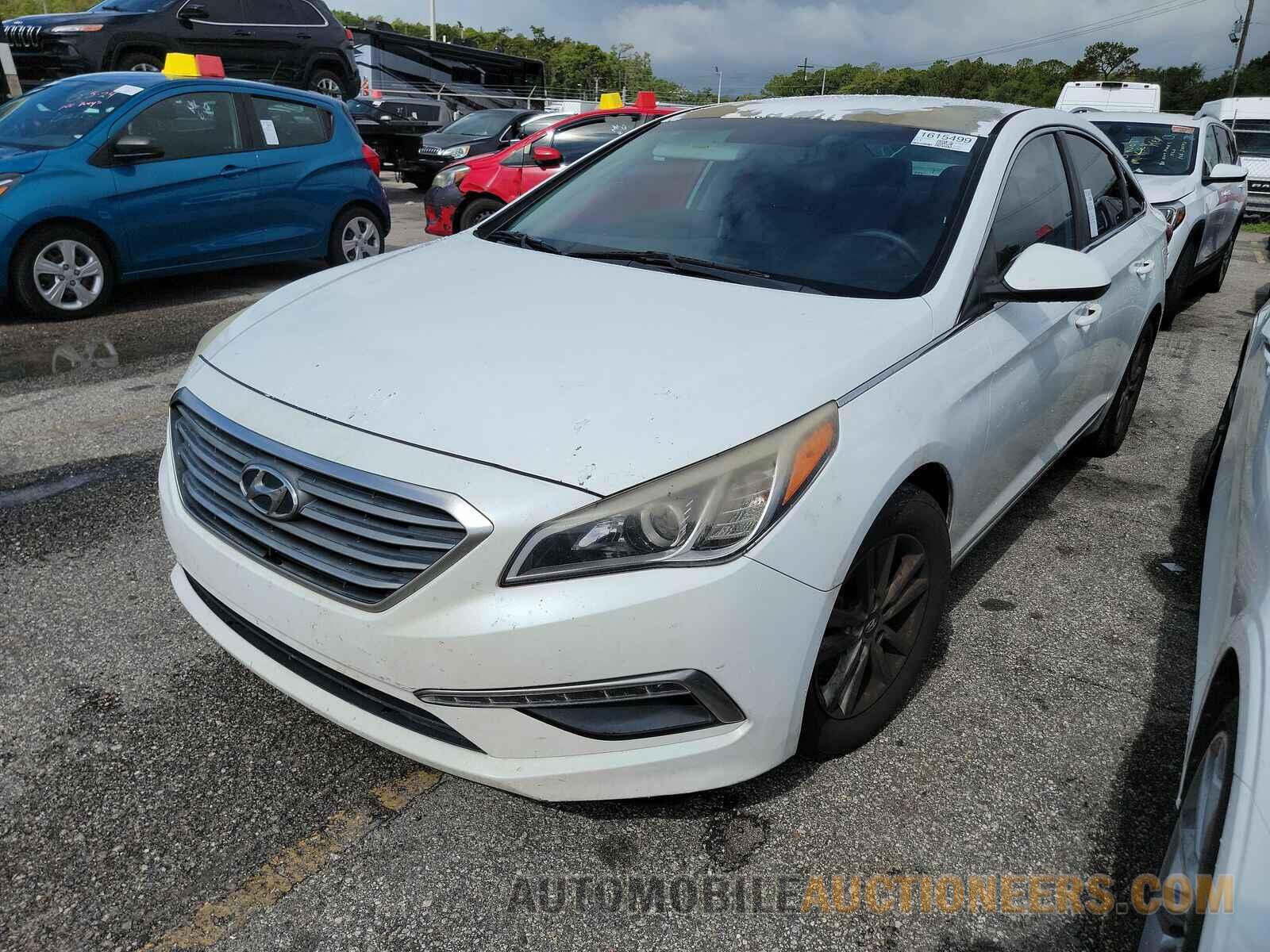 5NPE24AF4FH158217 Hyundai Sonata 2015