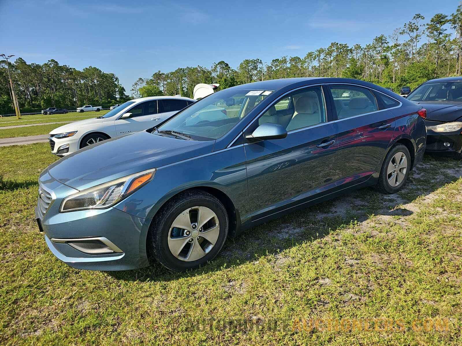 5NPE24AF4HH464093 Hyundai Sonata 2017