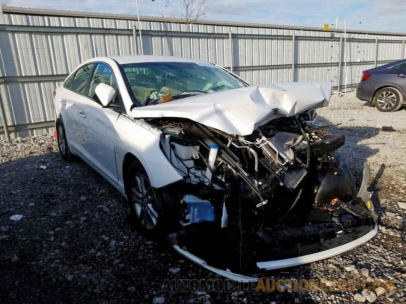 5NPE24AF4HH479385 HYUNDAI SONATA 2017