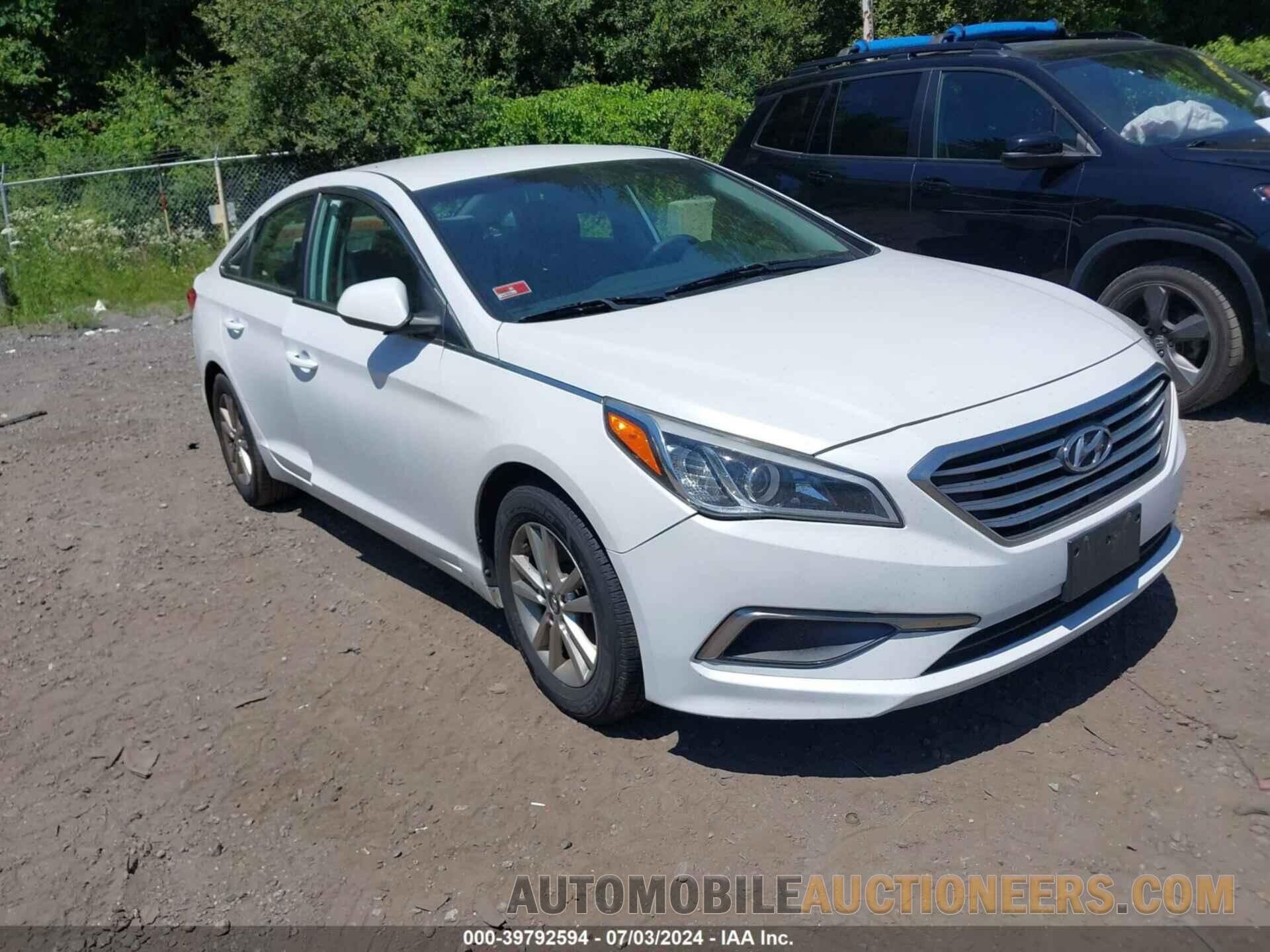 5NPE24AF4HH493335 HYUNDAI SONATA 2017