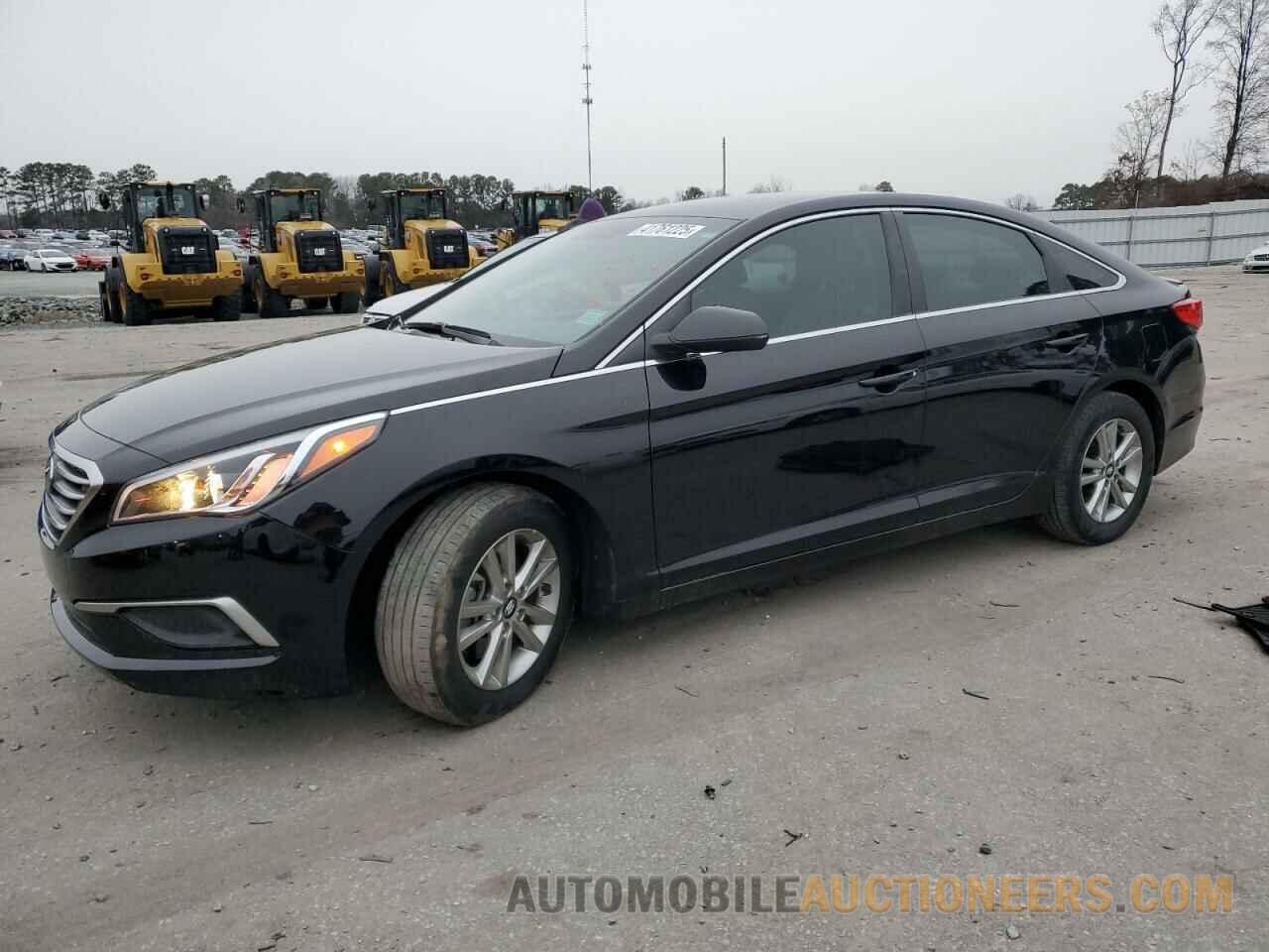 5NPE24AF5HH445987 HYUNDAI SONATA 2017