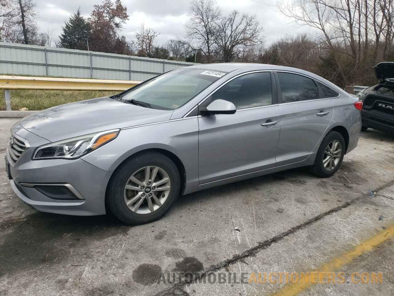 5NPE24AF5HH489696 HYUNDAI SONATA 2017