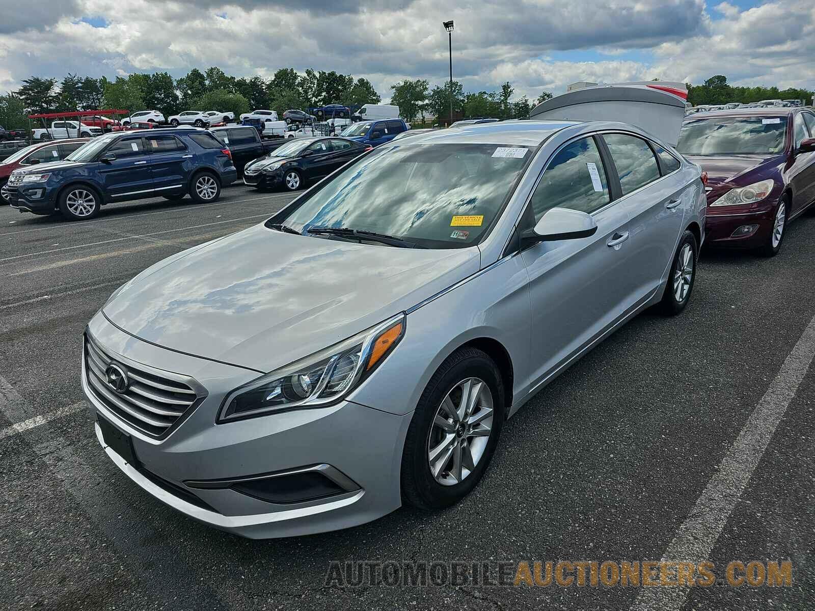 5NPE24AF5HH517531 Hyundai  2017