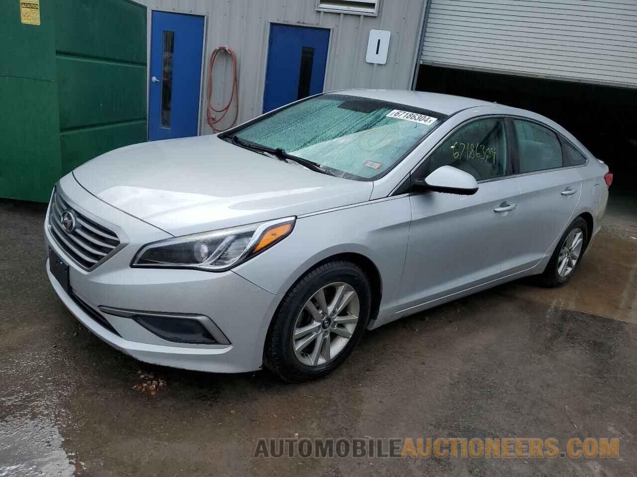 5NPE24AF5HH520722 HYUNDAI SONATA 2017