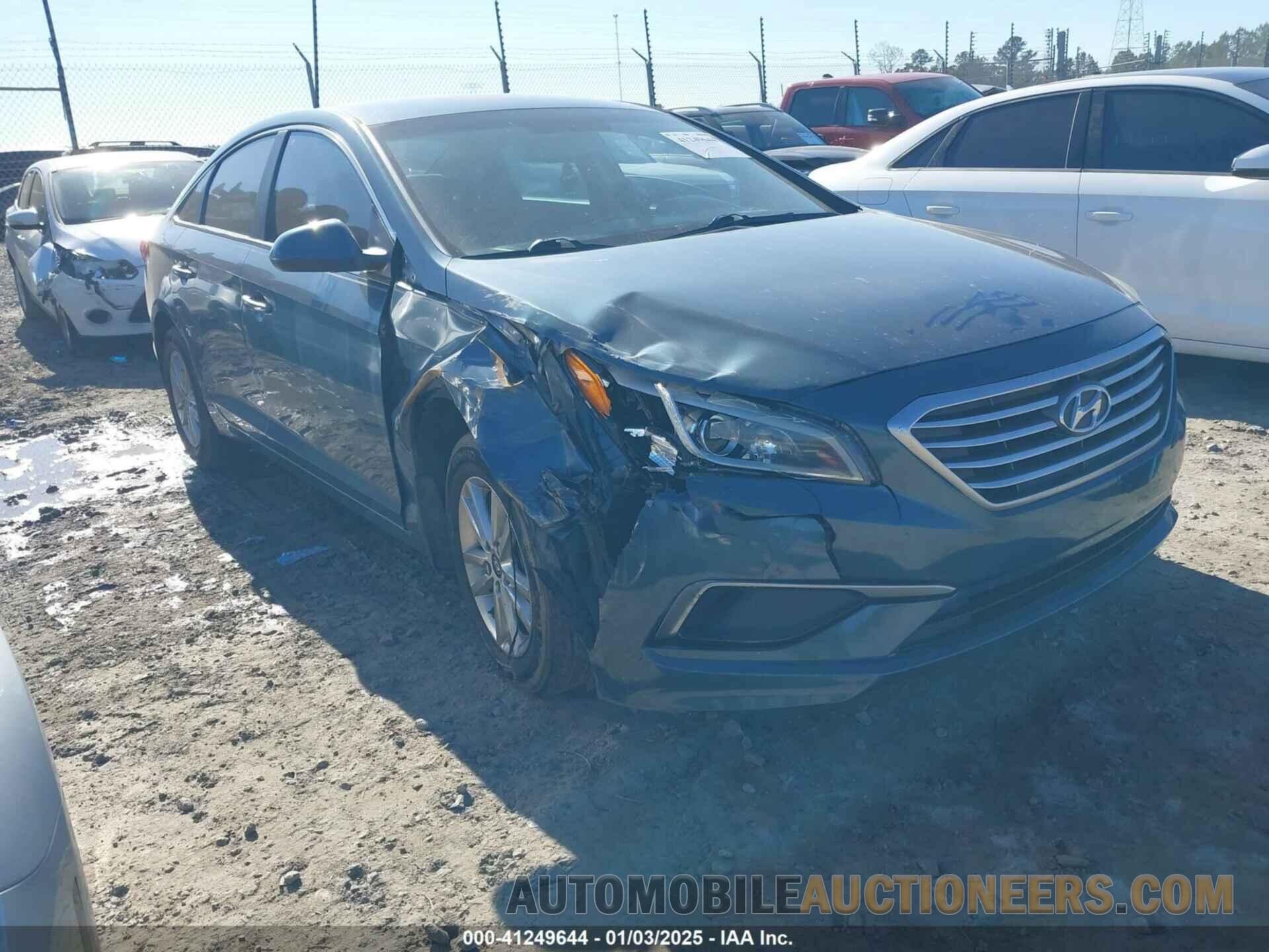 5NPE24AF5HH526424 HYUNDAI SONATA 2017