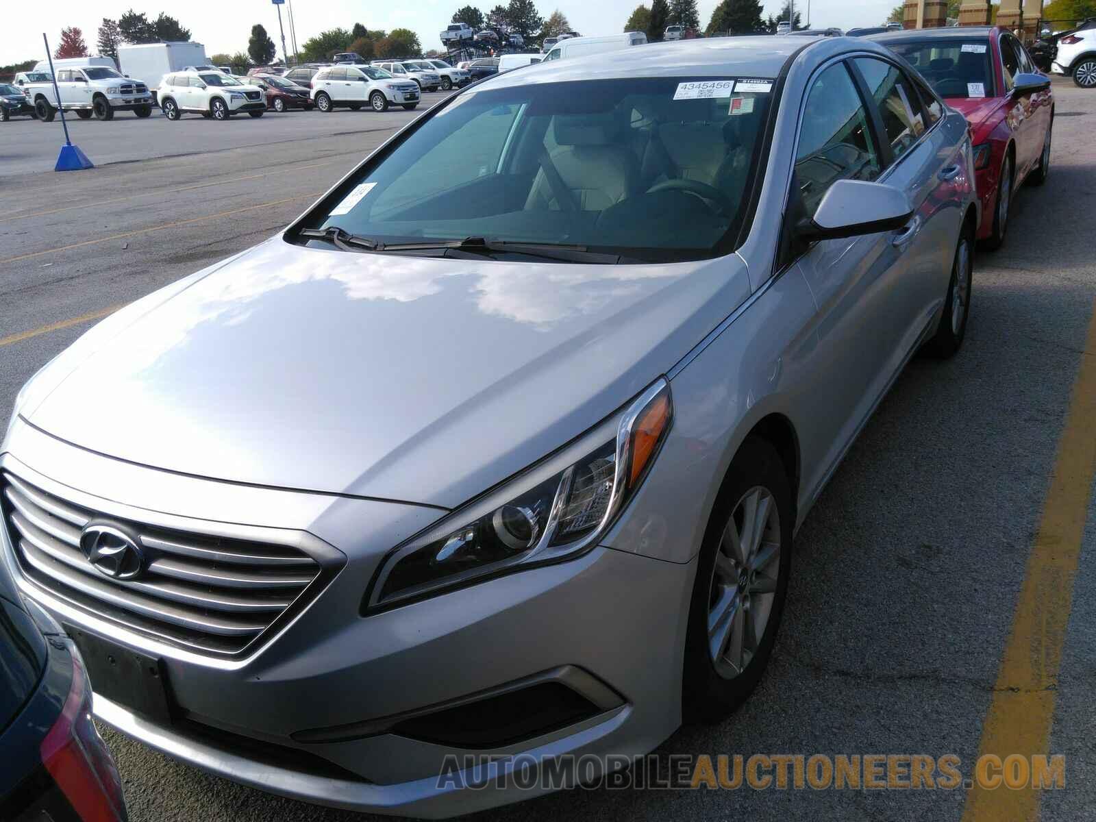 5NPE24AF5HH560573 Hyundai Sonata 2017