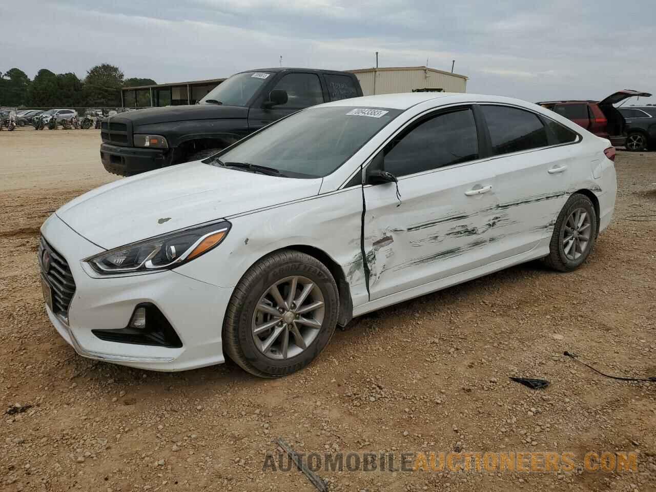 5NPE24AF5JH702765 HYUNDAI SONATA 2018