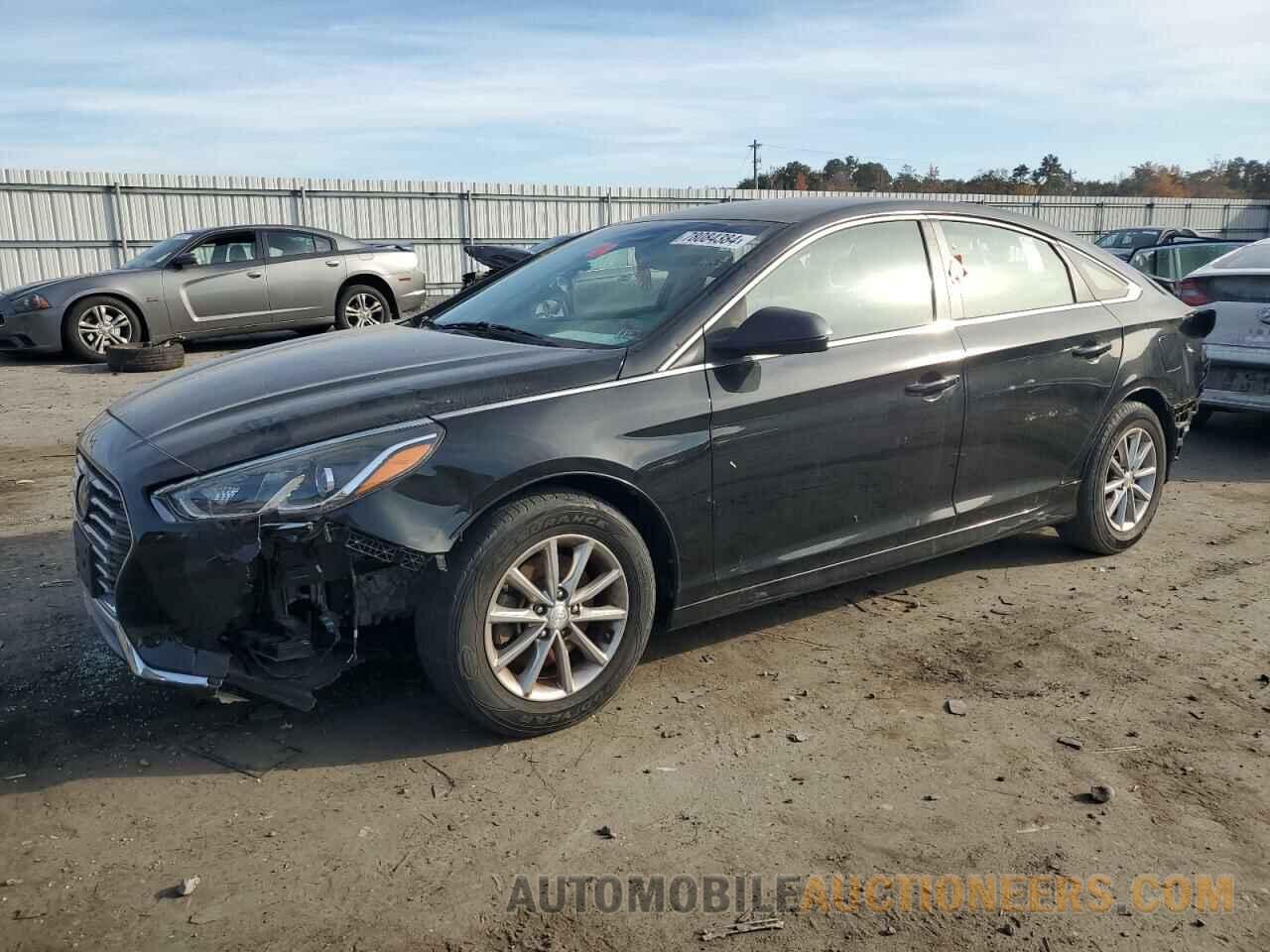 5NPE24AF5KH764782 HYUNDAI SONATA 2019