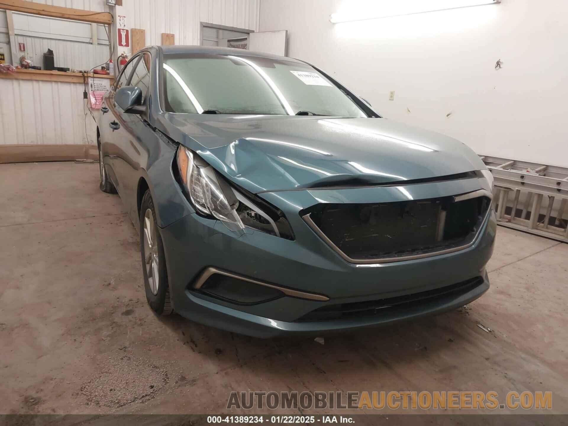 5NPE24AF6HH493126 HYUNDAI SONATA 2017