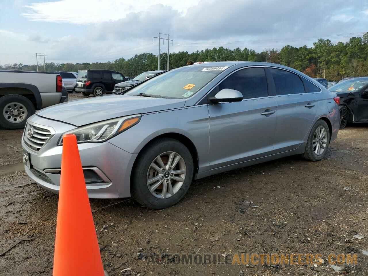 5NPE24AF6HH566396 HYUNDAI SONATA 2017