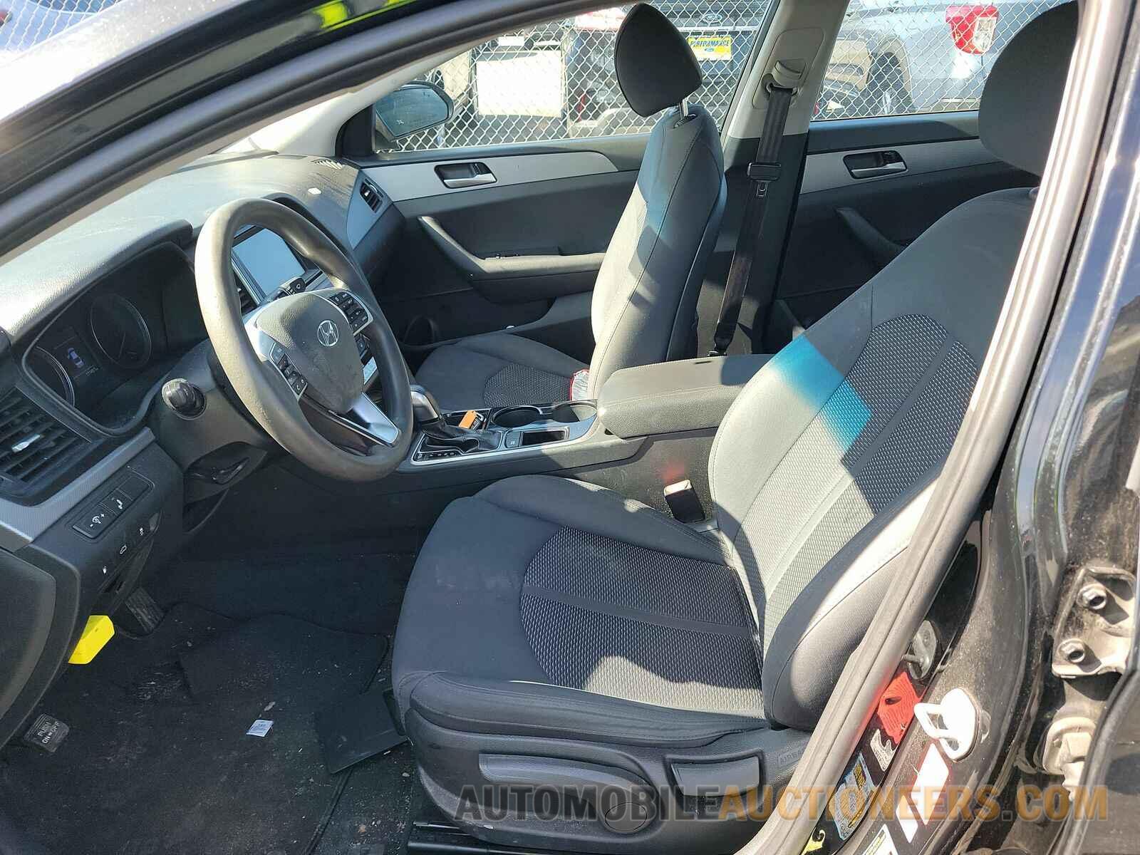 5NPE24AF6KH792641 Hyundai Sonata 2019