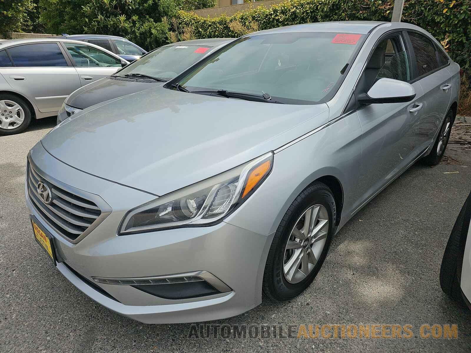 5NPE24AF7FH002480 Hyundai Sonata 2015