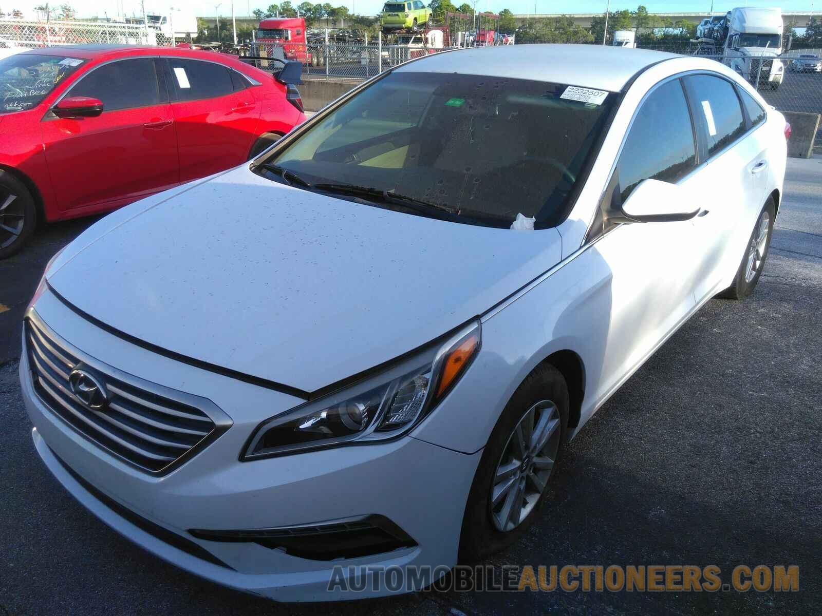 5NPE24AF7FH008084 Hyundai Sonata 2015