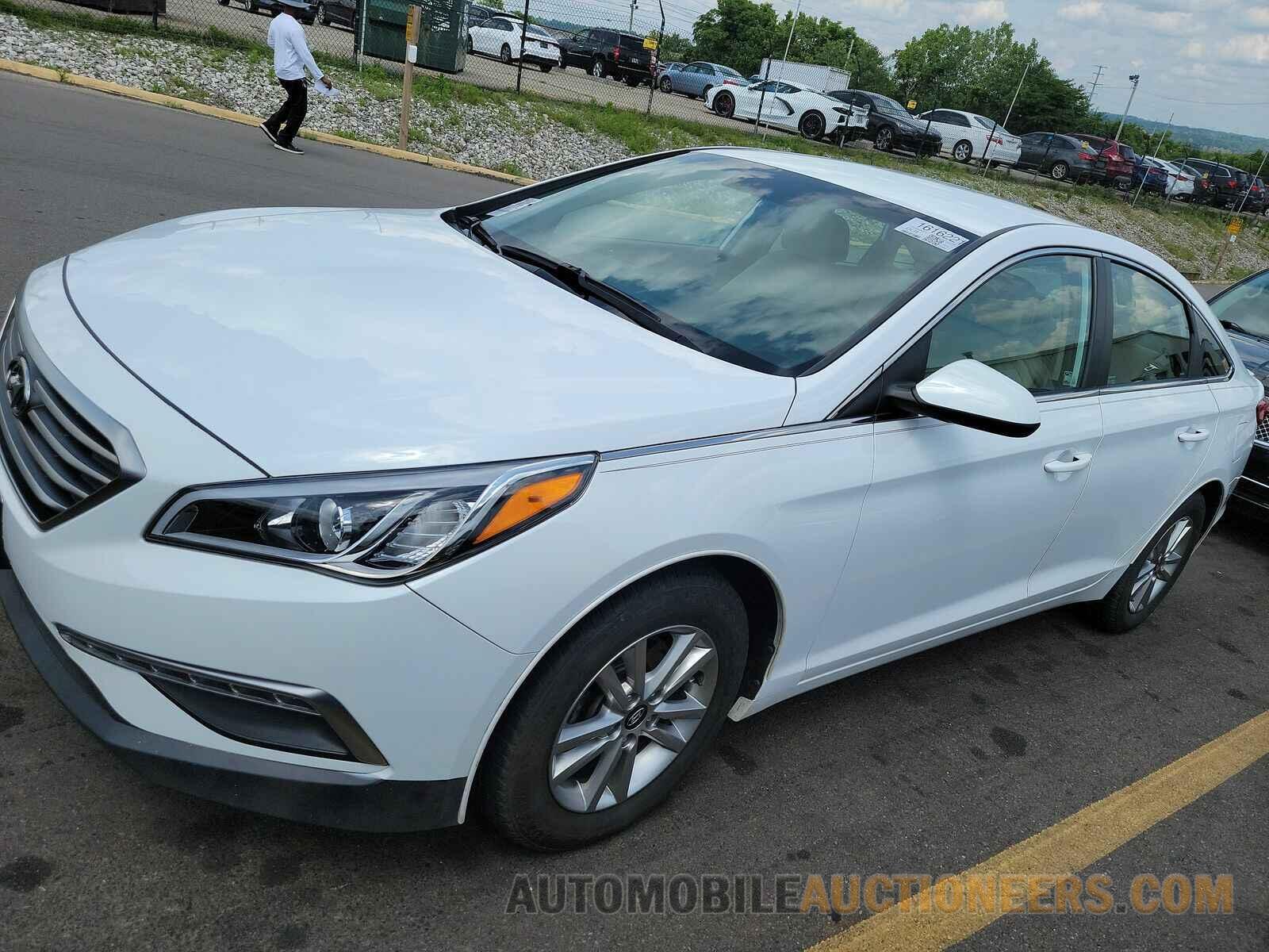 5NPE24AF7FH095775 Hyundai Sonata 2015