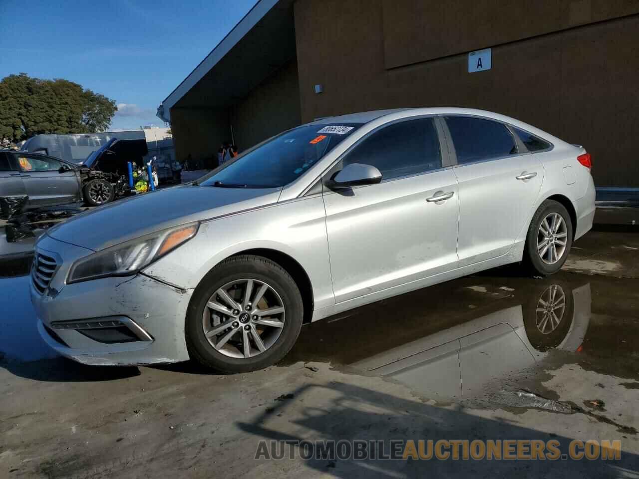 5NPE24AF8FH000396 HYUNDAI SONATA 2015