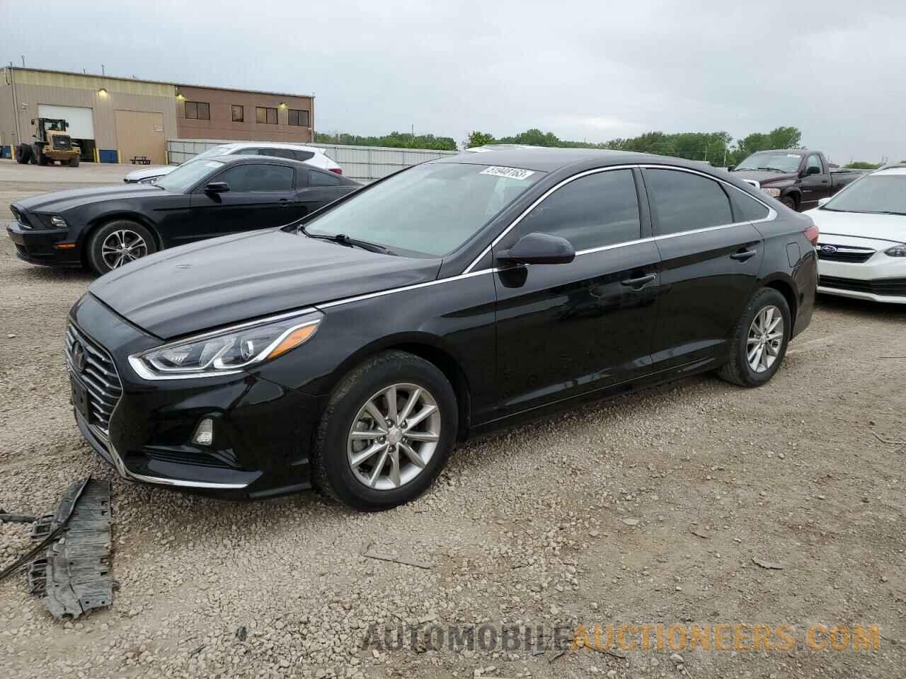 5NPE24AF8JH599289 HYUNDAI SONATA 2018