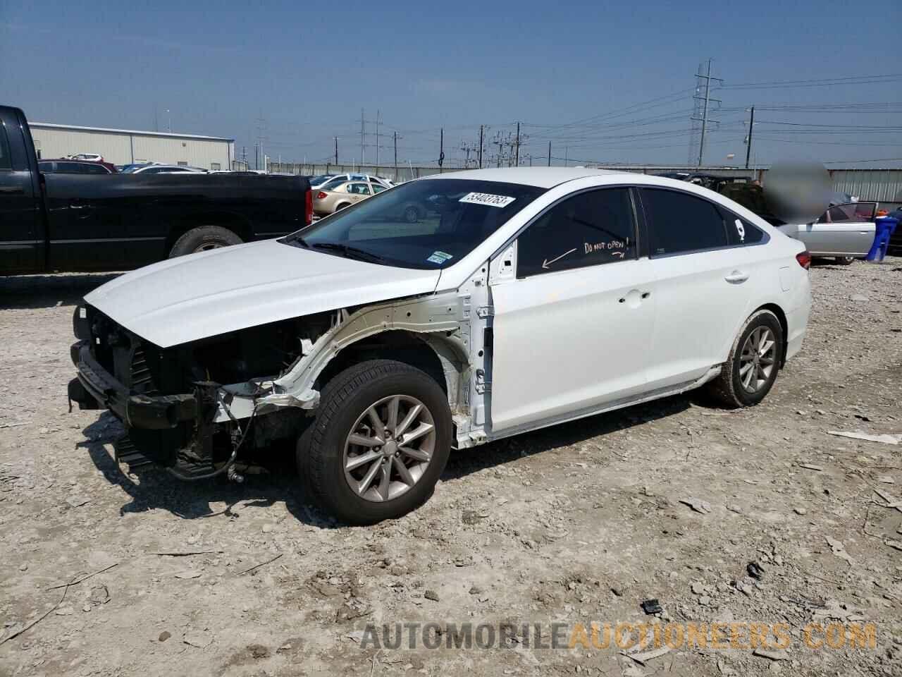 5NPE24AF8JH693916 HYUNDAI SONATA 2018