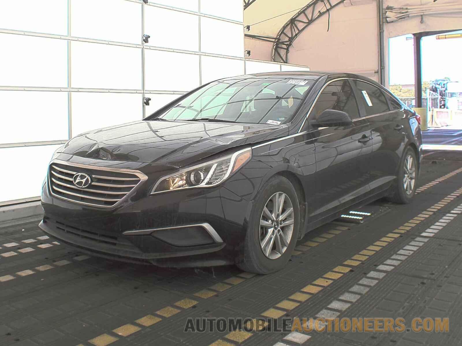 5NPE24AF9HH504085 Hyundai Sonata 2017