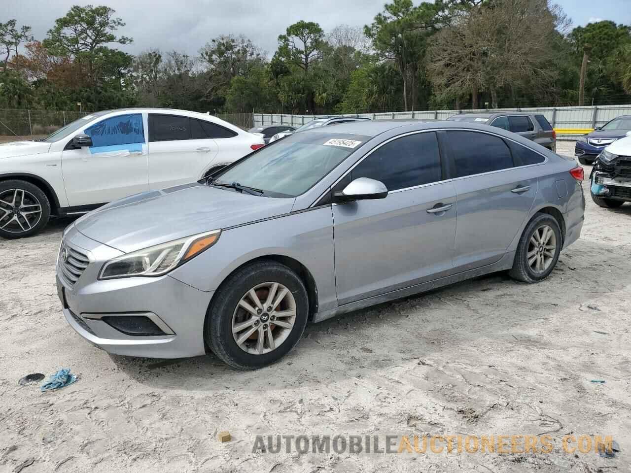 5NPE24AF9HH563458 HYUNDAI SONATA 2017