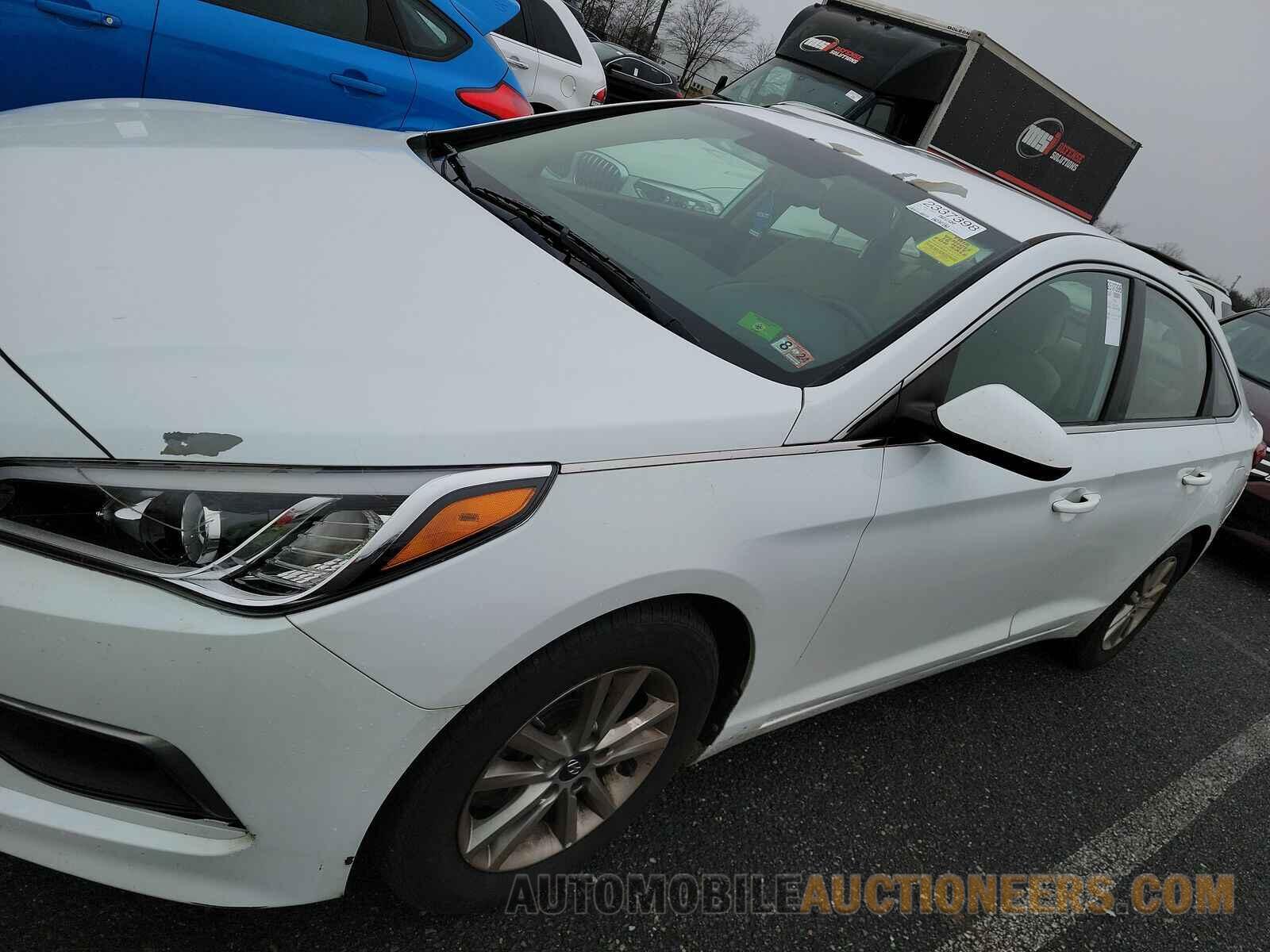 5NPE24AF9HH573892 Hyundai Sonata 2017