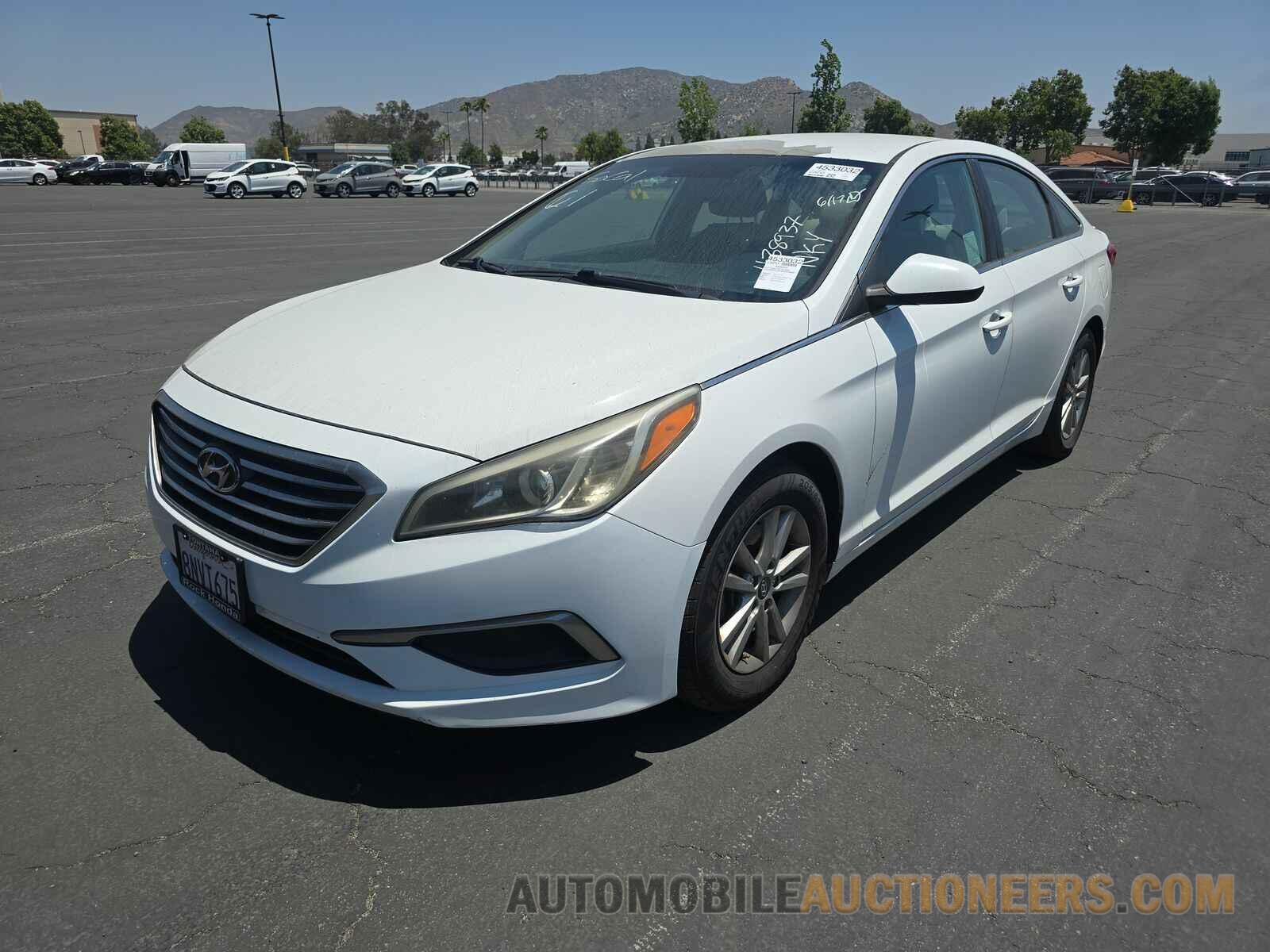 5NPE24AFXHH438937 Hyundai Sonata 2017