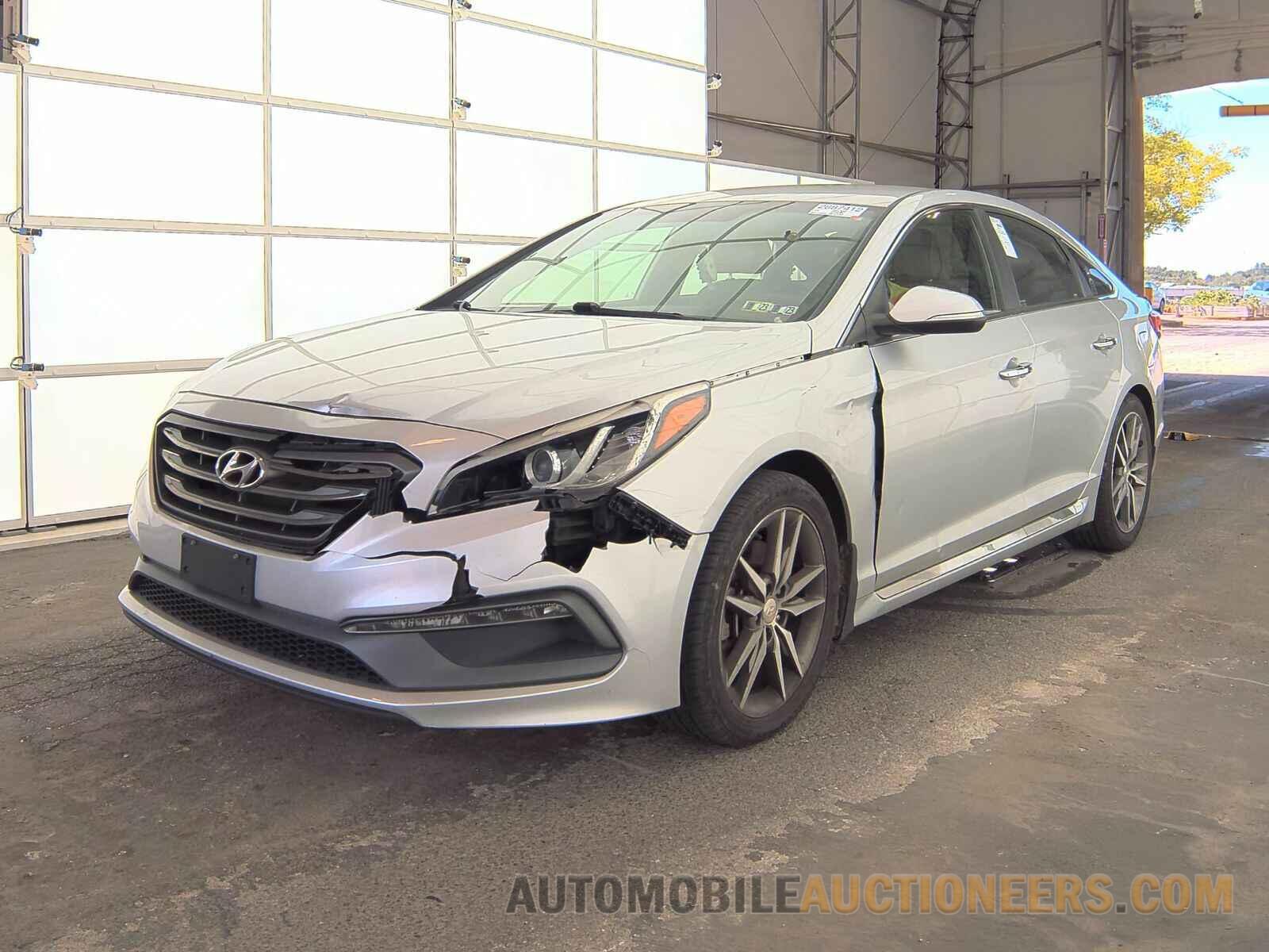 5NPE34AB0FH229097 Hyundai Sonata 2015