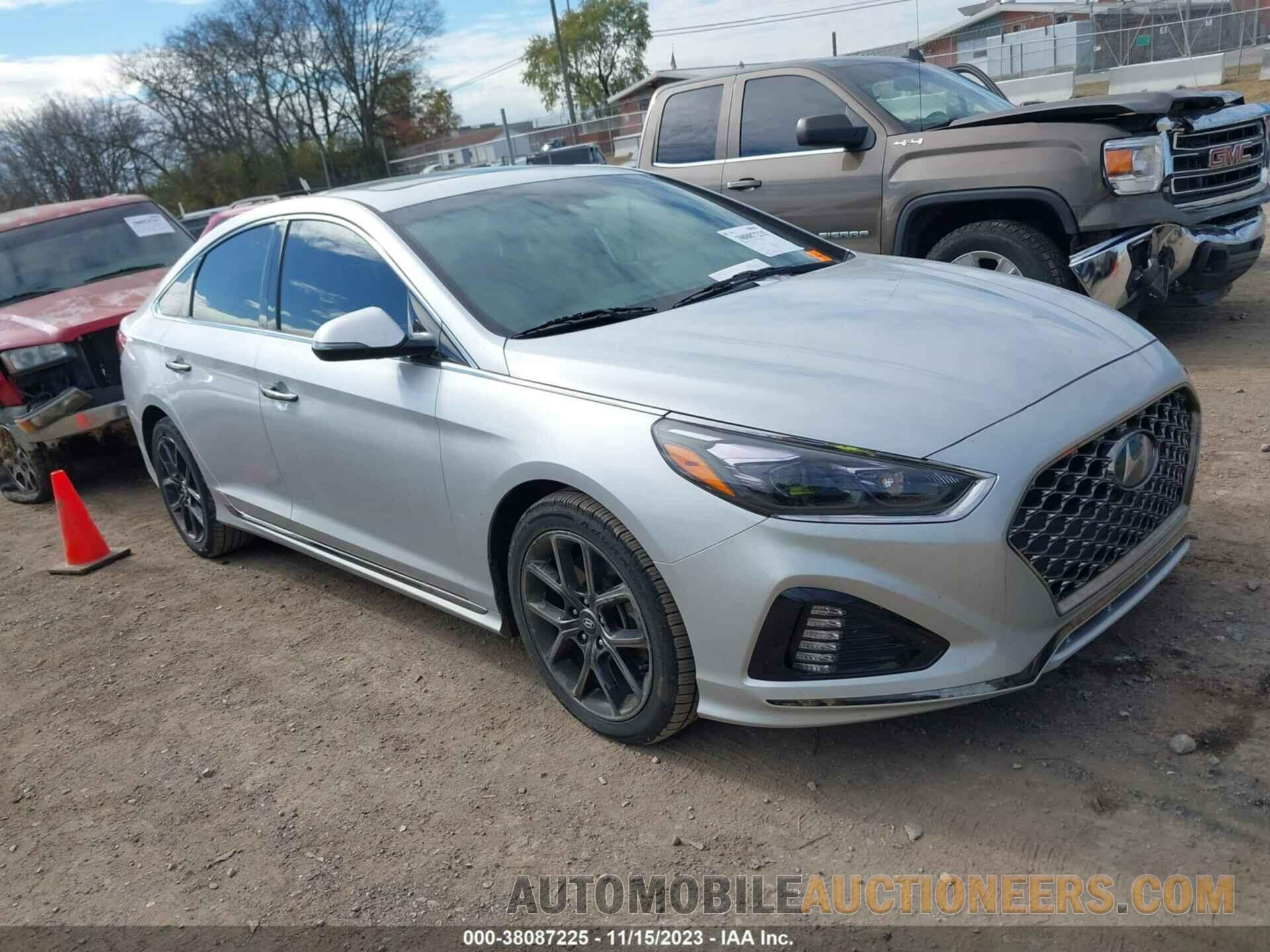 5NPE34AB0JH618380 HYUNDAI SONATA 2018