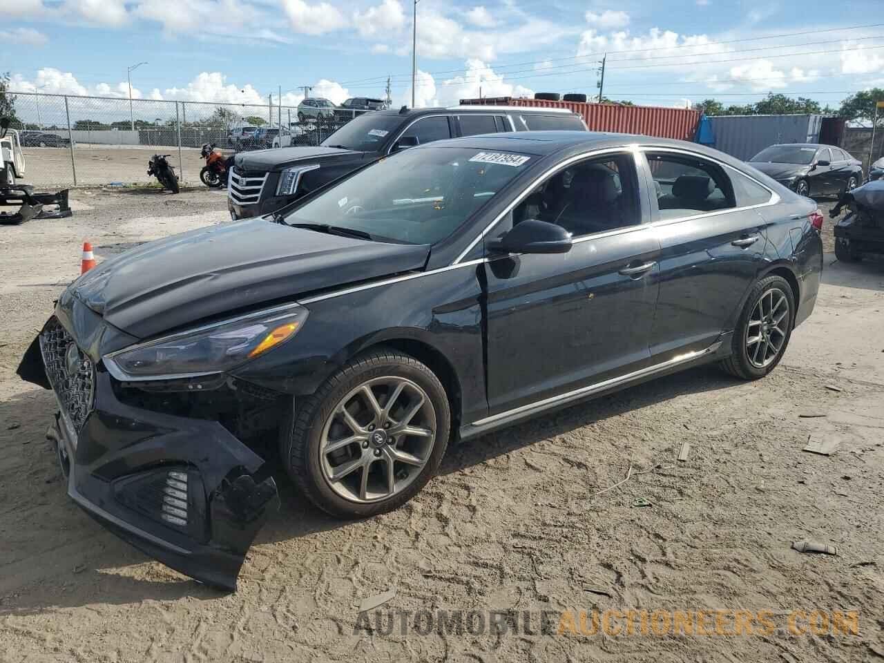 5NPE34AB0JH668339 HYUNDAI SONATA 2018