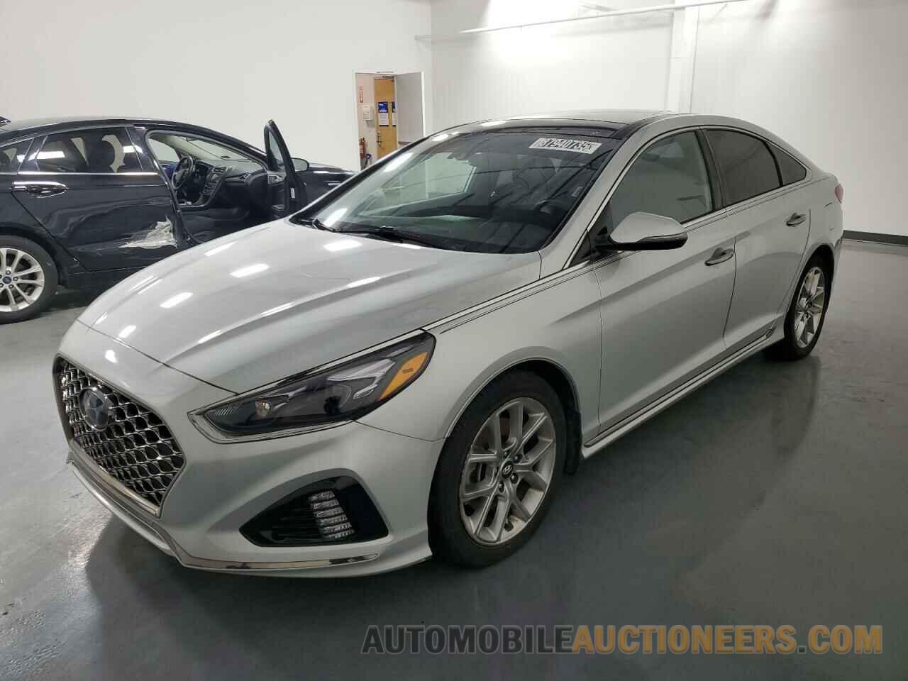 5NPE34AB0KH807421 HYUNDAI SONATA 2019