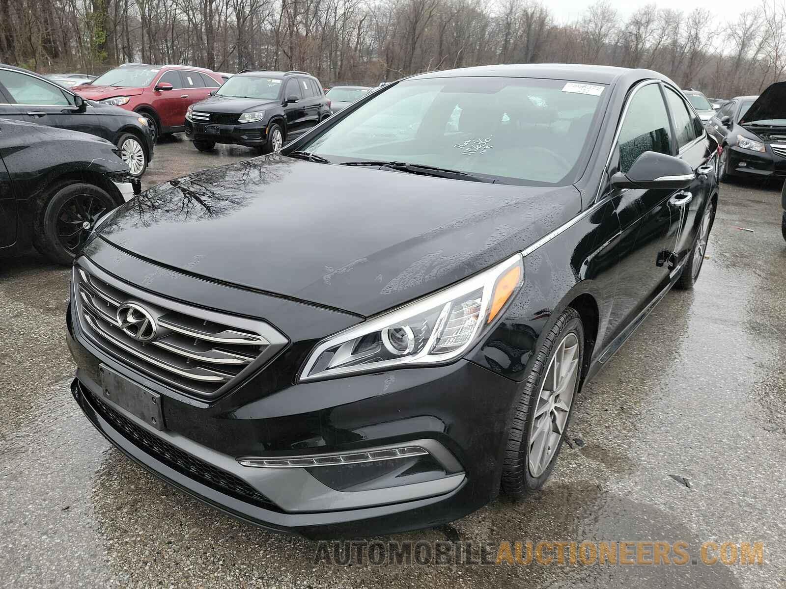 5NPE34AB1FH110636 Hyundai Sonata 2015