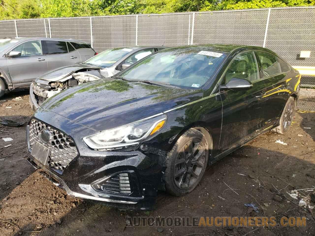 5NPE34AB1JH670181 HYUNDAI SONATA 2018