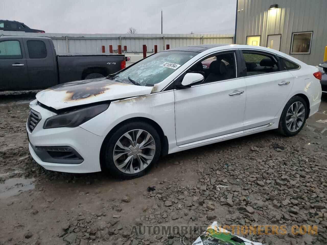 5NPE34AB2FH257323 HYUNDAI SONATA 2015