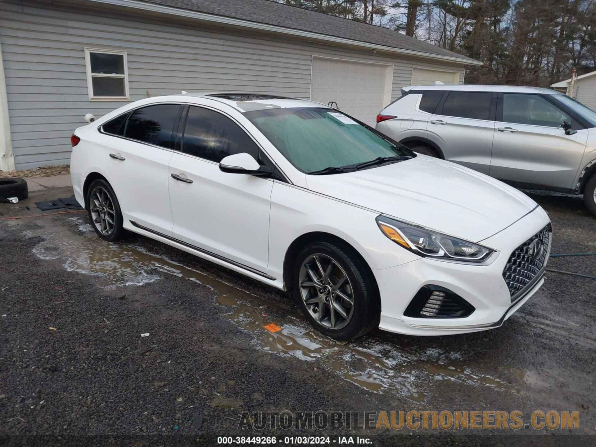 5NPE34AB2JH693713 HYUNDAI SONATA 2018