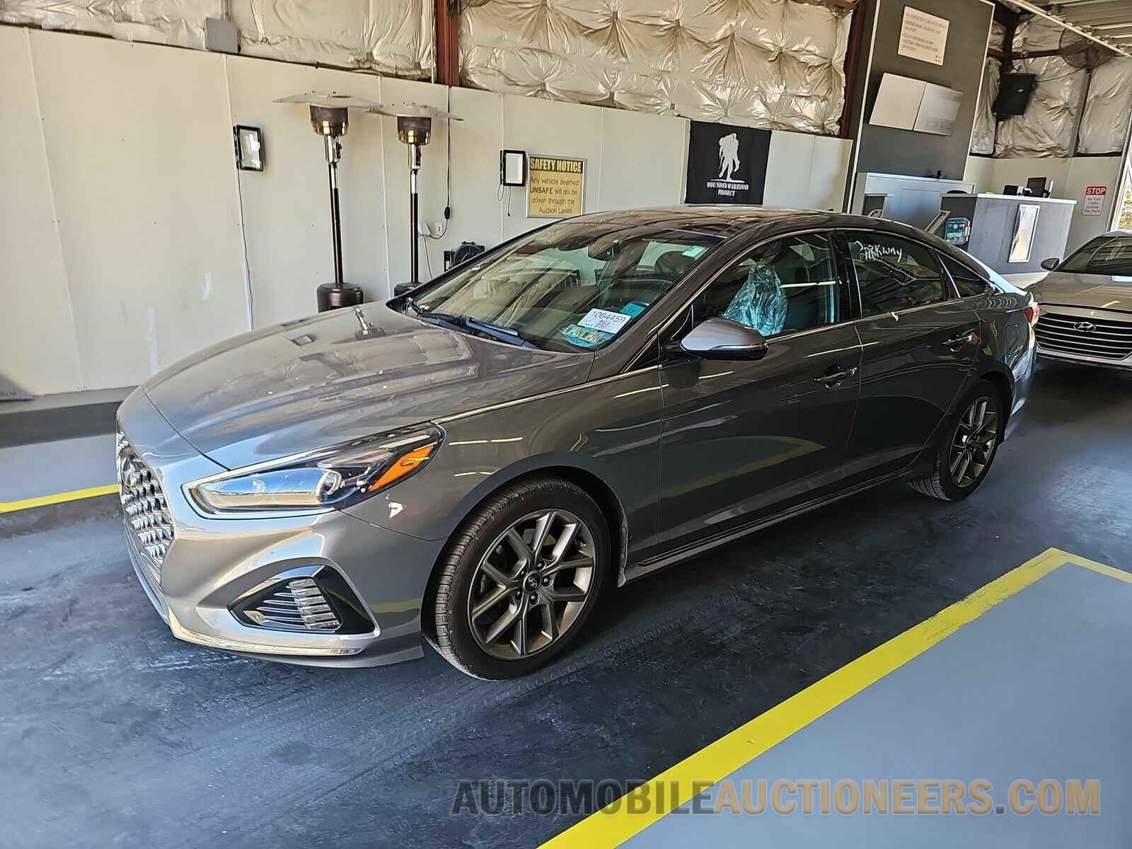 5NPE34AB2JH703317 Hyundai Sonata 2018